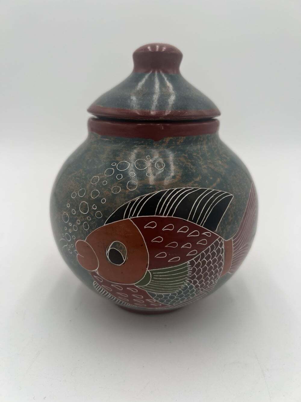 Vintage Nicaragua San Juan de Oriente Art Pottery Lidded Jar Fish Signed 6”